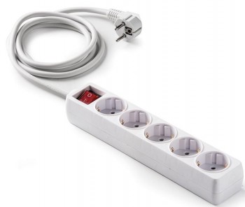 BASE 5 TOMAS TTL C/INTERRUPTOR  3X1,5MM 3 METROS  AIGOS