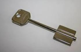 BTV DUPLICADO LLAVE GORJAS CORT. (E-711