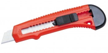 CUTTER PLASTICO HOJA DE 18MM. 382033 /61118