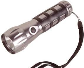 LINTERNA DE LEDS Y XENON 140MM. 3AAA  320101