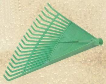 (AGOTADO) RASTRILLO PLASTICO 20 PUAS WURKO